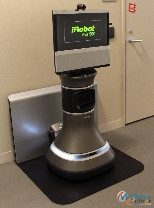 思科与iRobot公司共同开发的视频协作机器人iRobot Ava500